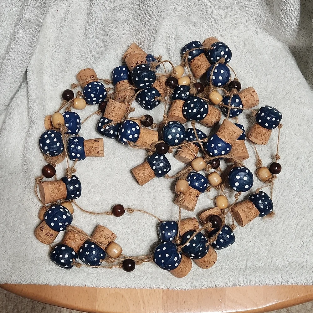 Handmade Indigo & White Woodland Toadstool Garland 208